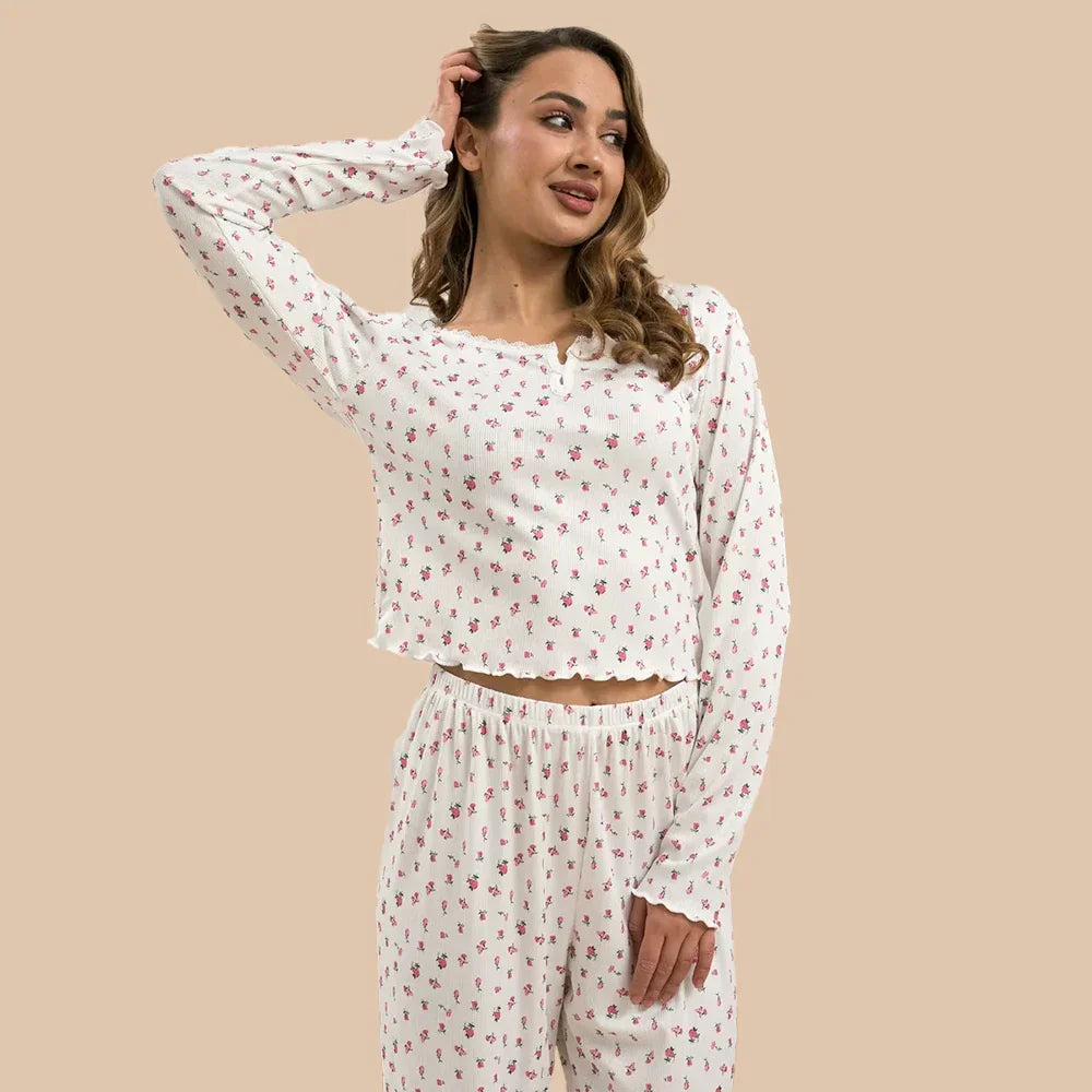 Sweet Floral Pyjama Set – Soft Long-Sleeve Top & Full-Length Trousers for Women